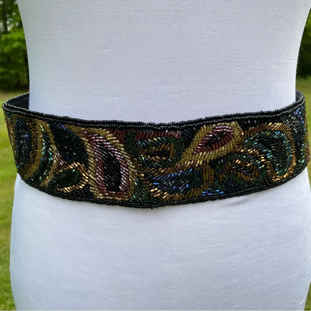 LA REGALE LTD BELT WIDE BLACK SATIN BEADED MULTI COLOR PEACOCK COLOR SIZE M